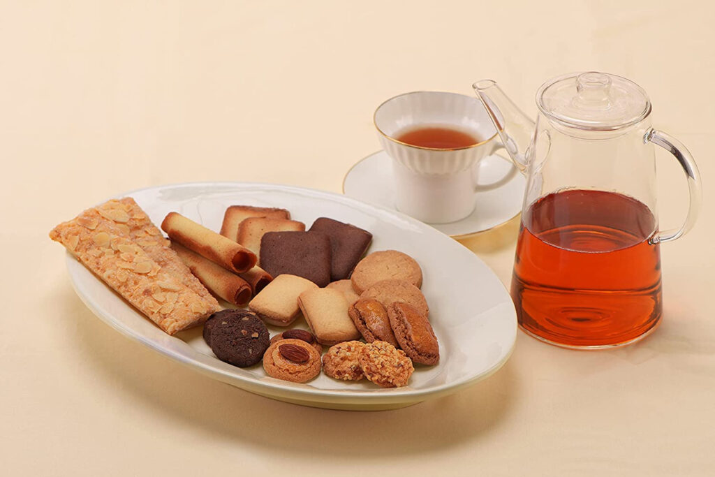 ロイスダールのパイとクッキーのセットは、Amazonでお取り寄せできる紅茶に合うお菓子。