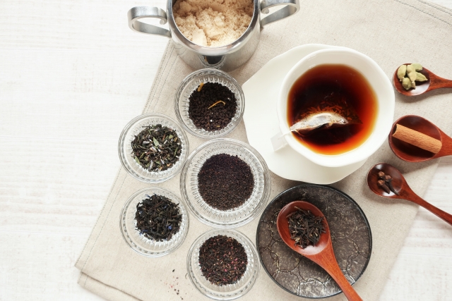 スパイスを使ったフレーバードティーも人気の紅茶です。