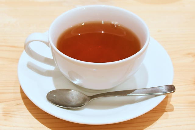 アーマッドティー「デカフェフルーツセレクション」は爽やかで飲みやすい紅茶。アップルリフレッシュが美味しい。