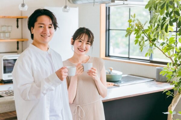 カルディ（KALDI）でおすすめの紅茶を5種類紹介します。紅茶に合うお菓子も3つ選んだので、ぜひご覧ください。