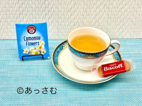 カモミールティーは、スパイス系のお菓子に合います。
