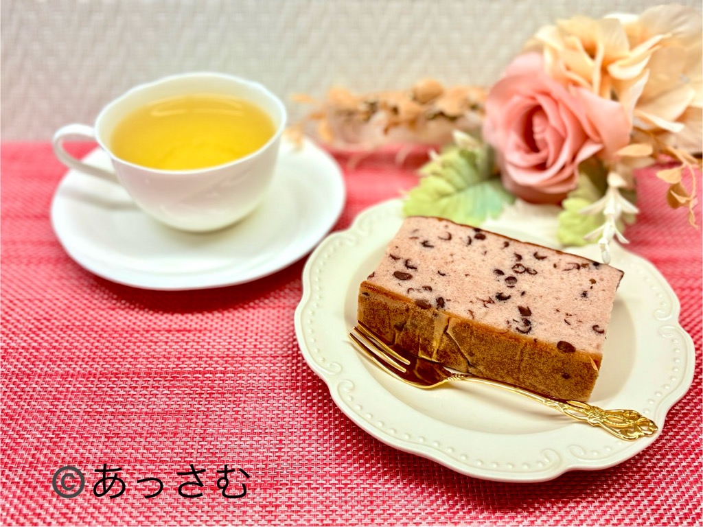 あんこ入りのパイやカステラがよく合います。