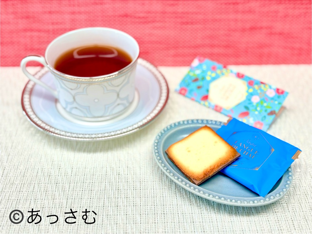 石屋製菓のラングドシャ ミルク