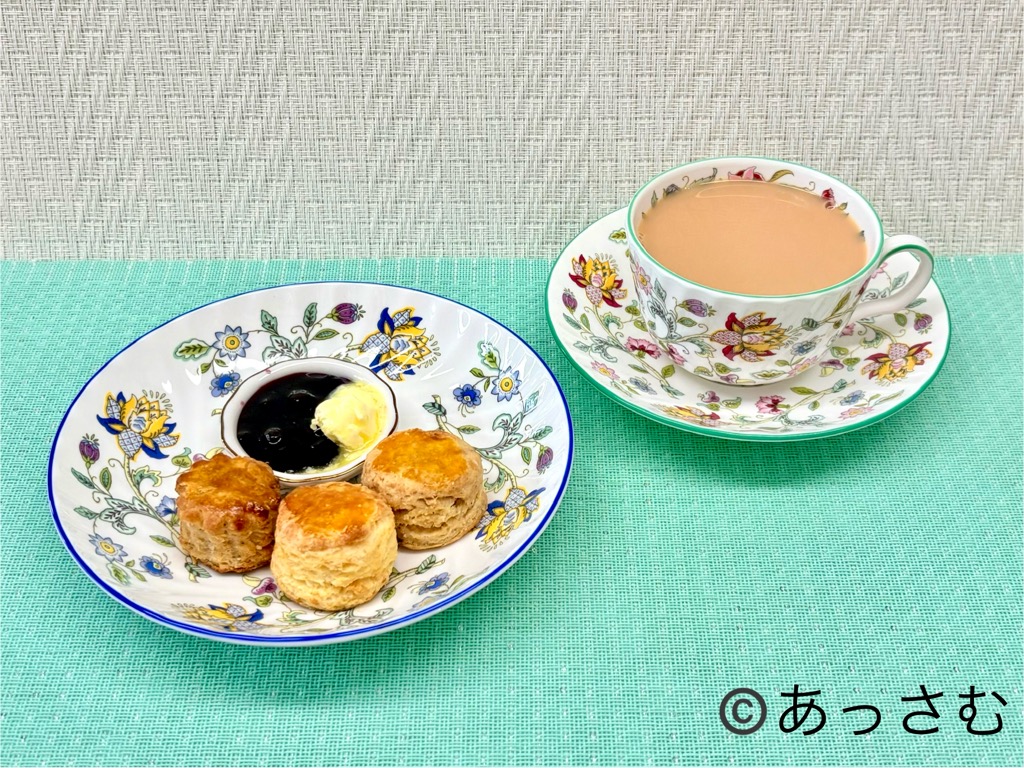 英国スコーンと紅茶