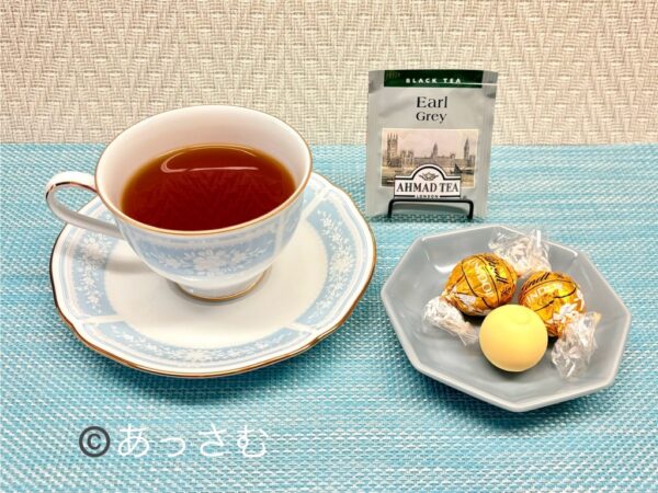 リンツのリンドール6種類目:黄色ホワイトチョコレート